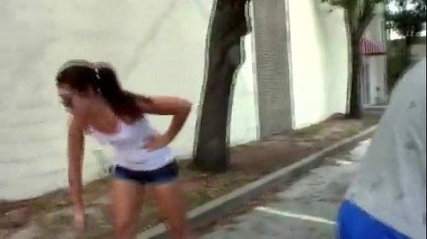 Play MP4 - Batendo para sortudo