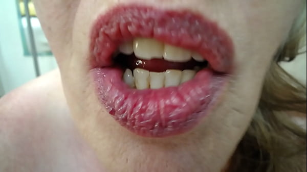 1092 VORE fantasy from_DawnSkyeWhen I_was kissing Daniel he tasted so_good I ended up_eating him whole