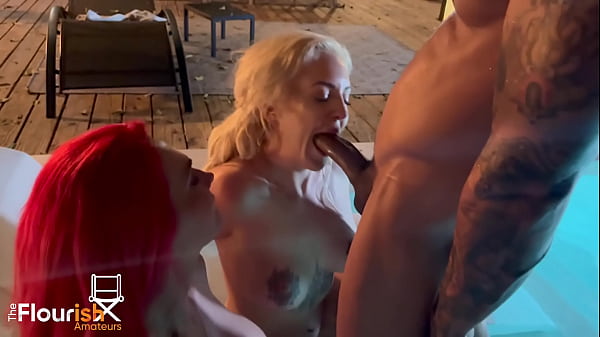 Sexy inked midnight threesome of roxi and gigi with tru