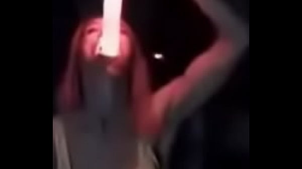 Deepthroat glowing dildo