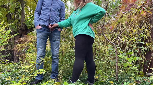 Play MP4 - Slutty MILF stepmom always knows how to make her stepson feel good