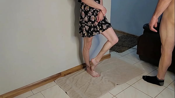 Nonton Foot Fetish Fucking Doggy Style Pussy Creampie thumbnail