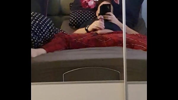 Play MP4 - Me playing with myself