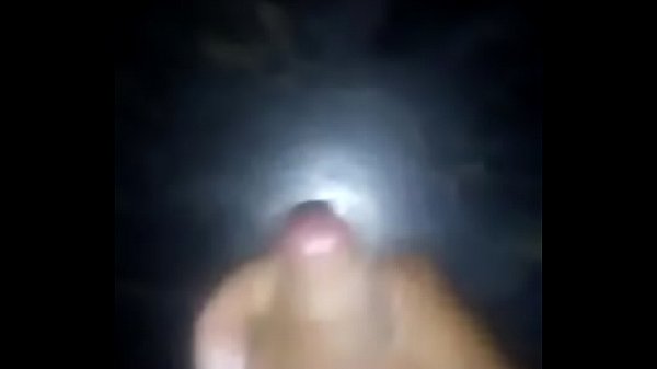 Play MP4 - Otro venezolano se corre la paja para mi&period;