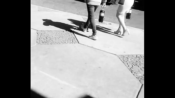 Play MP4 - Maduras callejeras VII