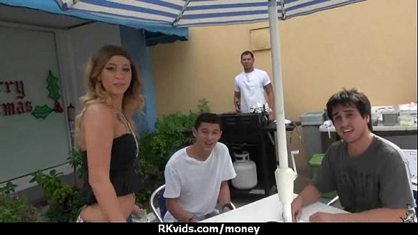 Amateur lets the pussy talk1