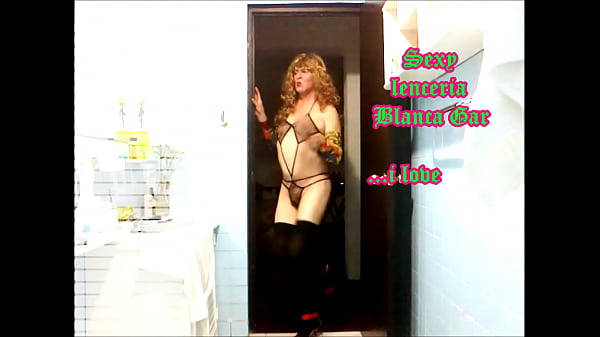 Estrenando mi nueva lenceria sexy, con bordados a mano - Blanca Gar 