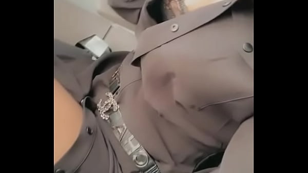 Tu Aimes Quand Je Fais La Coquine Dans L&rsquo;avion Je Te Poste La Vid&eacute;o Int&eacute;gral... thumbnail