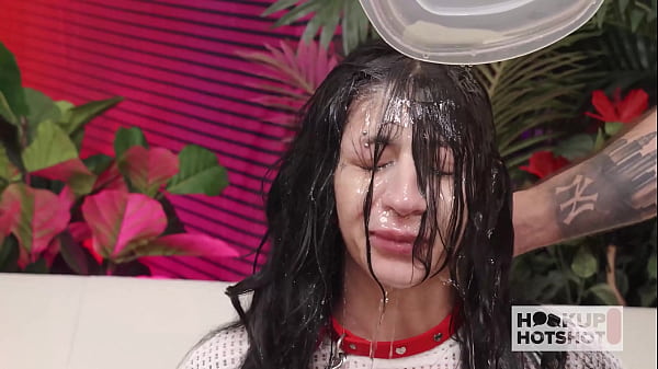 Brunette Hooker Luna Baby Gets Pissed On & Fucked Up The Ass! thumbnail