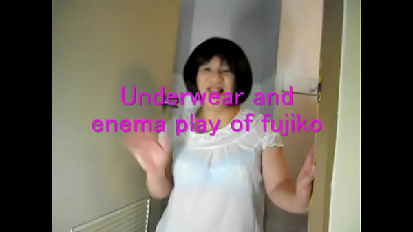 Underwear and enema play of jyosoukofujiko 