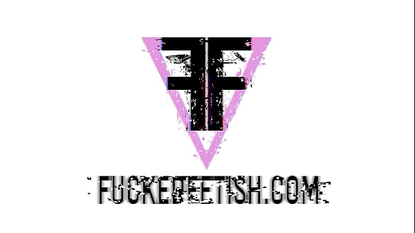 Nonton Redhead Piss Workout thumbnail