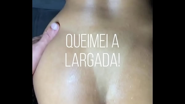 Nonton Brincando O Cuzinho Da Novinha - Queimei A Largada! thumbnail