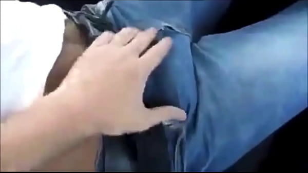 Play MP4 - Uber dotado meteu gostoso a pica no passageiro