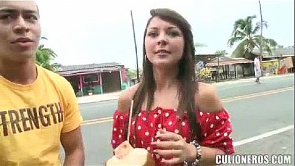 Nonton Colombiana En El Bus thumbnail